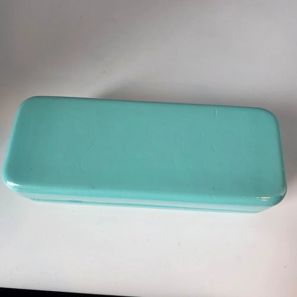 Tiffany & Co. Eyeglass Case Tiffany Blue Hard Shell Logo Clamshell Tan Interior